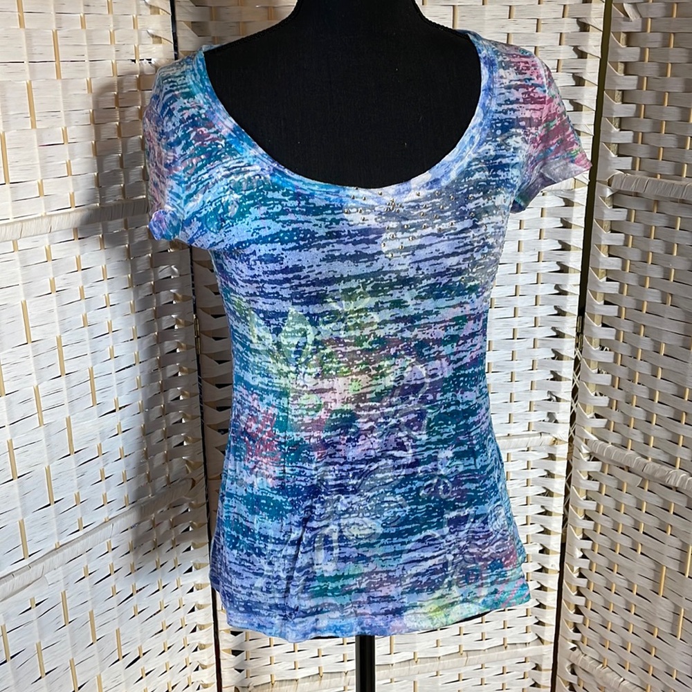 Medium womens fun t-shirt